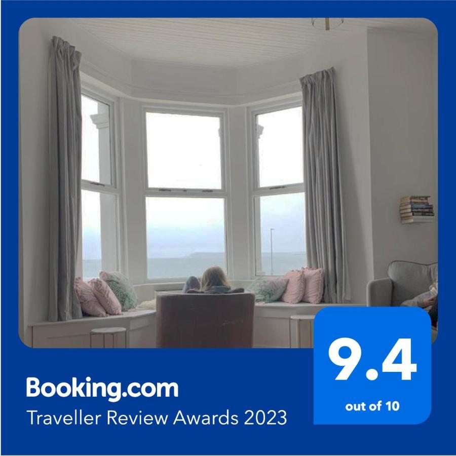 Stunning 3 Bed Seafront Mansion Building Sleeps 6 Adults Or 8 With Kids Apartment Portrush Exterior photo