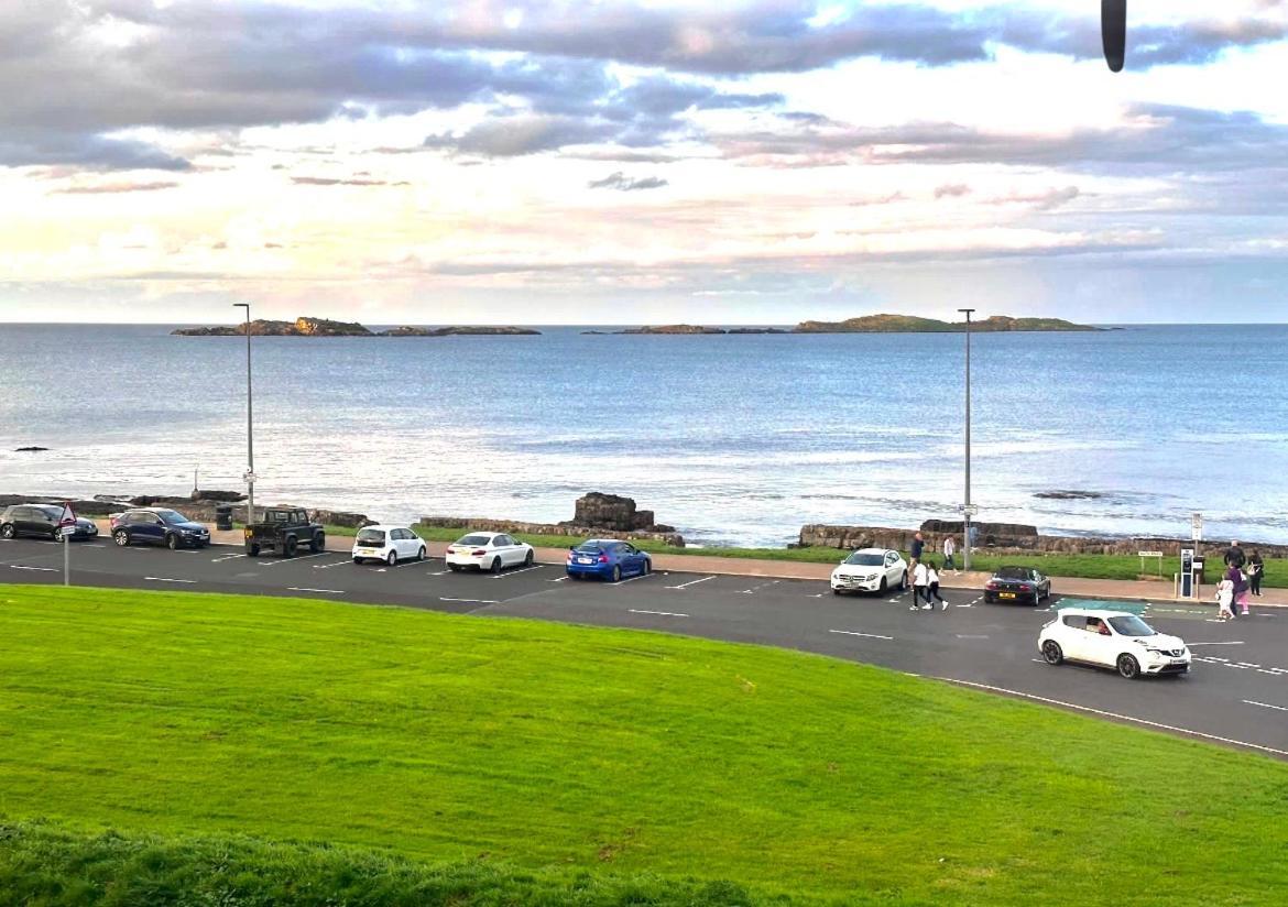 Stunning 3 Bed Seafront Mansion Building Sleeps 6 Adults Or 8 With Kids Apartment Portrush Exterior photo
